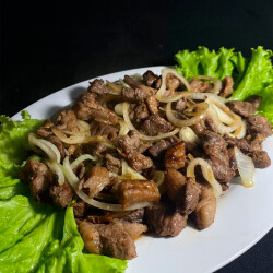 Porção Alcatra Acebolada - Pequena